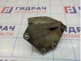 Кронштейн двигателя задний Volvo XC90 8634894.
