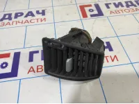 Дефлектор воздушный в торпедо правый Volvo XC90 39980448.