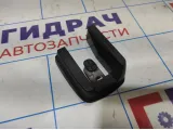 Накладка кронштейна сиденья правая Volvo XC90 30662557.