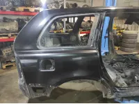 Крыло заднее правое Volvo XC90 .