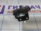 Замок багажника Volvo XC90 30649106. Левый.