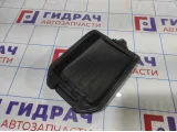 Подлокотник Volvo XC90 39979597. Дефект.