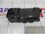 Кронштейн ручки багажника Volvo XC90 8652550. Дефект.