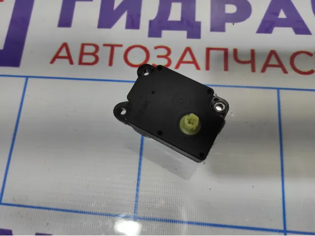 Моторчик заслонки отопителя Volvo XC90 30676511.
