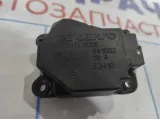 Моторчик заслонки отопителя Volvo XC90 30676511.