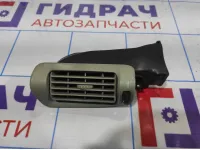 Дефлектор левый Volvo XC90 8641828. В среднюю стойку.
