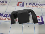 Накладка кронштейна сиденья левая Volvo XC90 8619807.