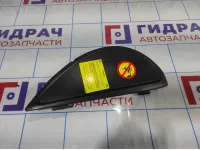 Накладка торпедо правая Hyundai Volvo XC90 30672122. Торцевая.