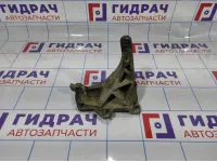 Кронштейн КПП Volvo XC90 8675329.