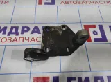 Кронштейн КПП Volvo XC90 9480817.