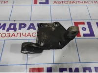 Кронштейн КПП Volvo XC90 9480817.
