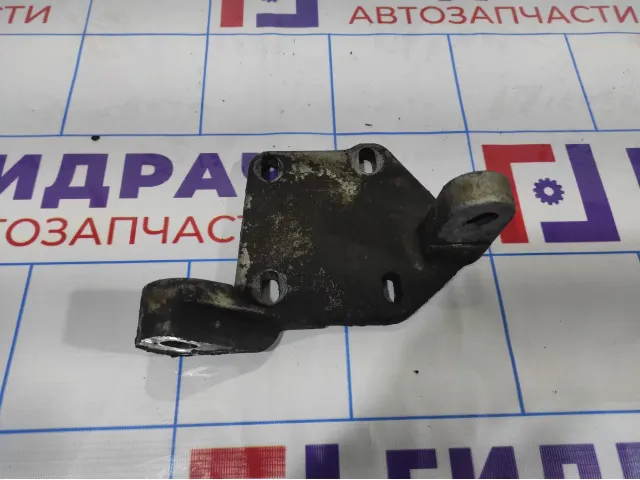 Кронштейн КПП Volvo XC90 9480817.
