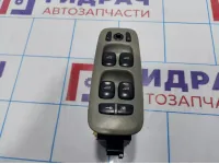 Блок управления стеклоподъемниками Volvo XC90 30658146