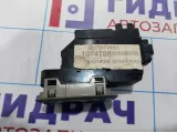 Кнопка стеклоподъемника передняя правая Volvo XC90 30658147