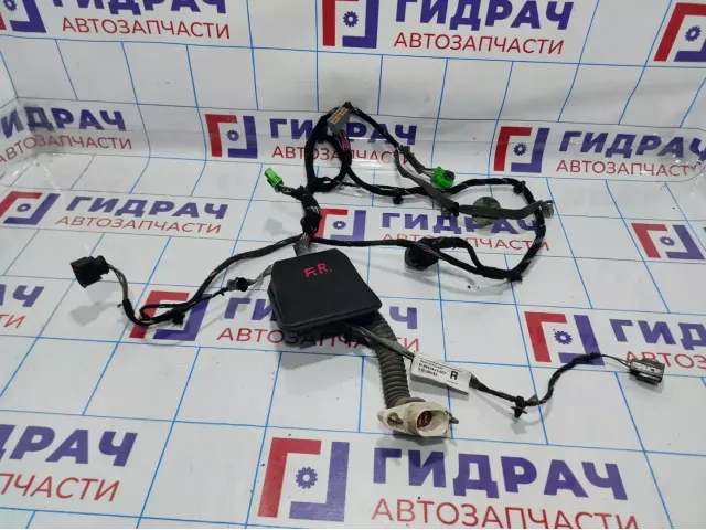 Проводка двери передней правой Volvo XC90 9452431