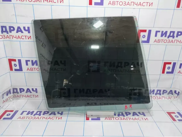 Стекло двери задней правой Volvo XC90 30674346