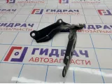 Петля капота правая Volvo XC90 30716883