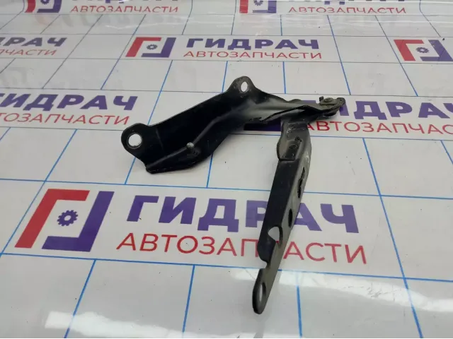 Петля капота правая Volvo XC90 30716883
