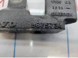 Кронштейн КПП Volvo XC90 8675734