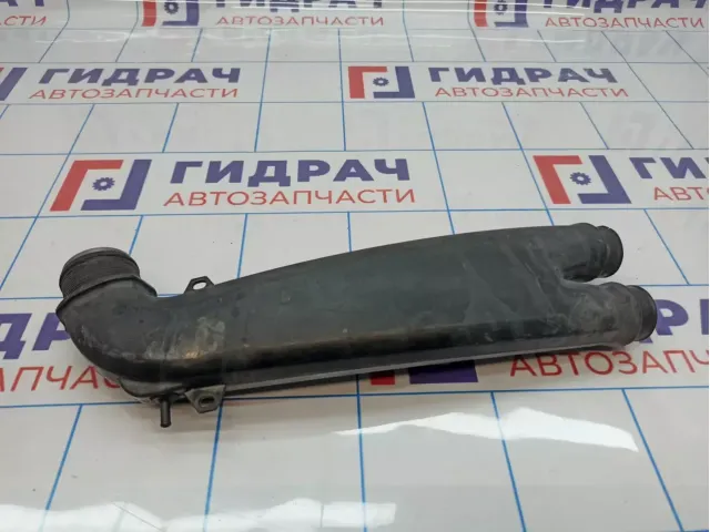 Патрубок интеркулера Volvo XC90 30636959