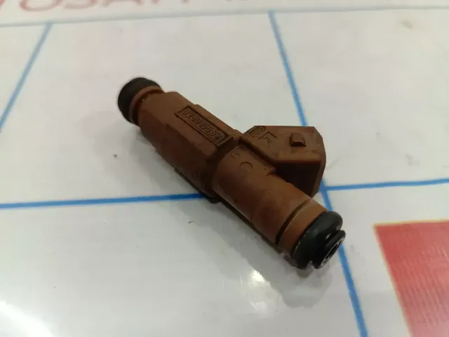 Форсунка инжекторная электрическая Volvo XC90 9186340