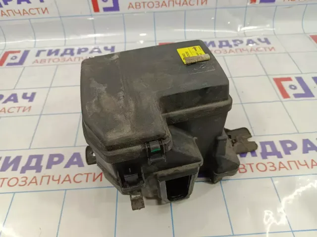 Корпус блока предохранителей Volvo XC90