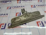 Крепление аккумулятора Volvo XC90 8697005