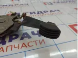 Рычаг стояночного тормоза Volvo XC90 30714010