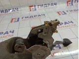 Рычаг стояночного тормоза Volvo XC90 30714010