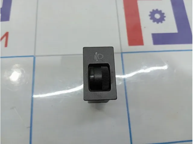 Кнопка корректора фар Vortex Estina A213772090