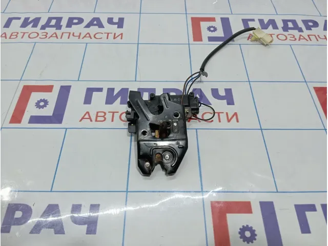 Замок багажника Vortex Estina B115606130