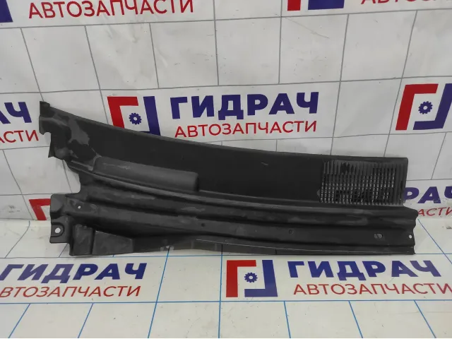 Решетка стеклоочистителя правая часть Vortex Estina A215301513