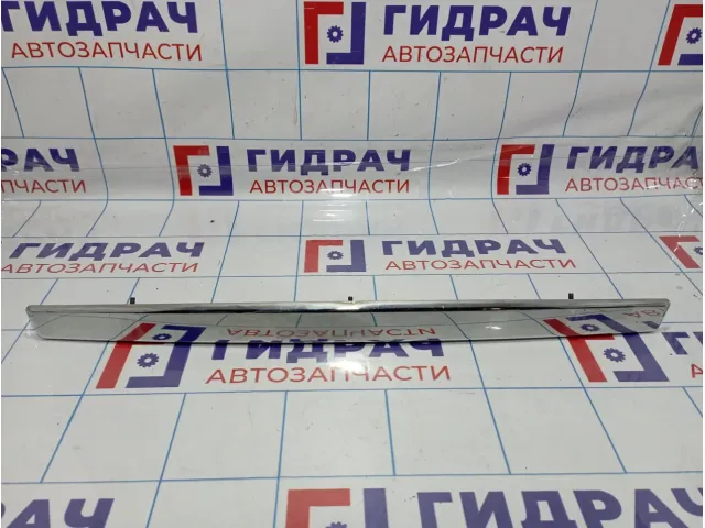 Накладка крышки багажника Vortex Estina A213717010