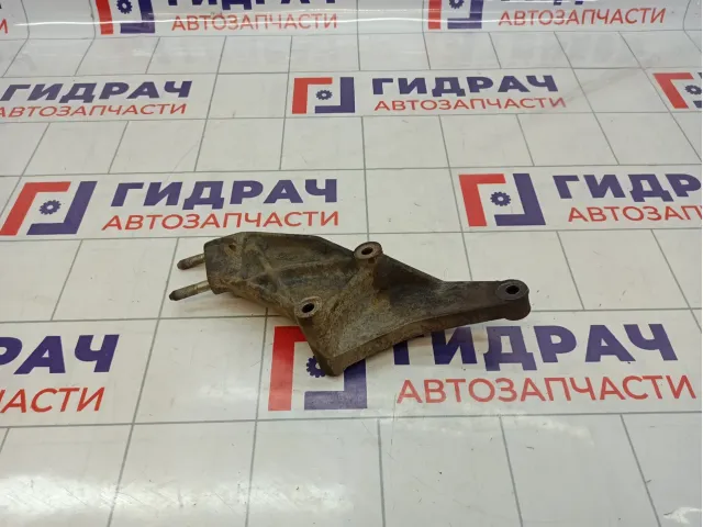 Кронштейн двигателя правый Vortex Tingo T111001411