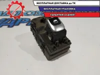 Кнопка стеклоподъемника Kia Rio 4 X-line 93581H0100.