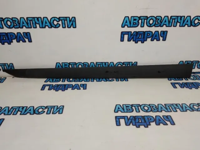 Накладка двери передней правой Kia Rio 4 X-line 87714H0500