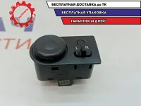 Переключатель регулировки зеркала ZAZ Vida 96652234. Сломано крепление.