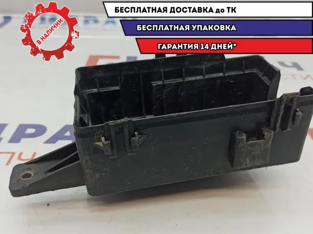 Корпус блока предохранителей ZAZ Vida . Дефект.