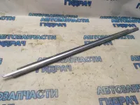 Накладка стекла переднего правого Audi A8 2003 4E0853284 Отличное состояние