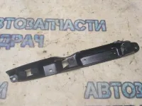 Кронштейн Audi A8 2003 Отличное состояние