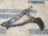 Петля крышки багажника правая Audi A8 2003 4E0827300H Хорошее состояние