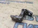 Петля двери задней правой верхняя Audi A8 2003 4E0833402B Отличное состояние