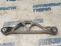 Кронштейн редуктора Audi A8 2003 4E0599285 Хорошее состояние