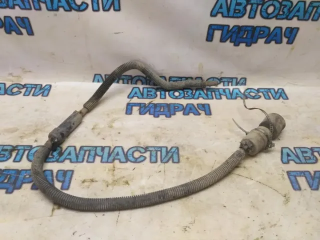 Трубка  Audi A8 2003 Отличное состояние