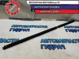 Накладка стекла заднего правого внутренняя Toyota Avensis 2007 6817305091 Отличное состояние