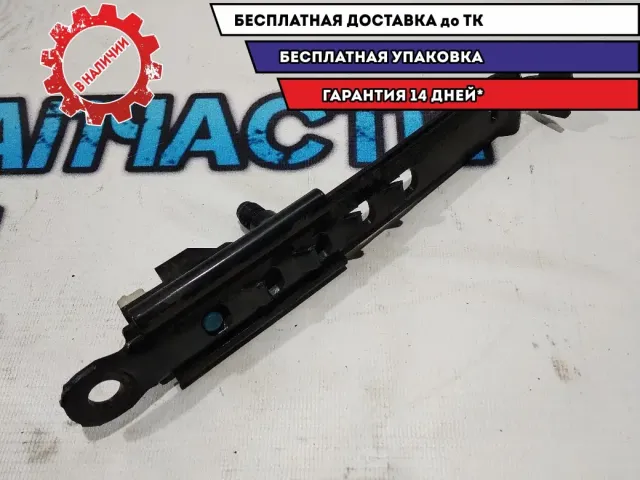 Механизм регулировки ремня безопасности Toyota Avensis 2007 7320005030 Отличное состояние