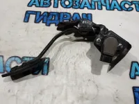 Педаль газа Toyota Avensis 2007 7801013011 Отличное состояние