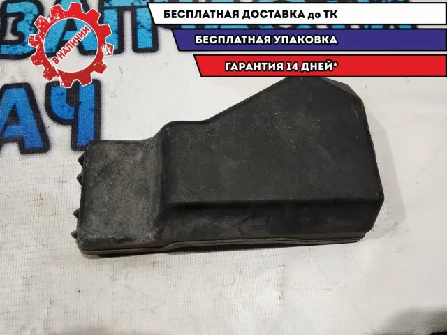 Крышка блока предохранителей Toyota Avensis 2007 8266205100 Отличное состояние