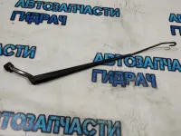 Поводок стеклоочистителя передний правый Toyota Avensis 2007 8521105070 Отличное состояние