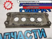 Скоба панели пола Toyota Avensis 2007 5825120020 Отличное состояние